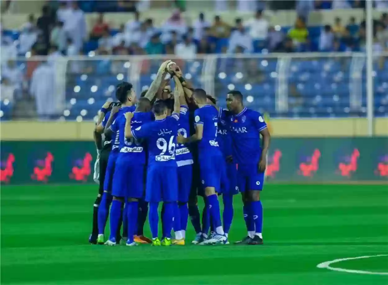 الهلال السعودي مُتهم بتأخير مستحقات لاعبه