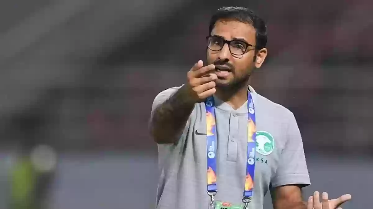 الشهري يثير الجدل بادعائه أنه سبب فوز الأزرق في بطولة دوري 2022