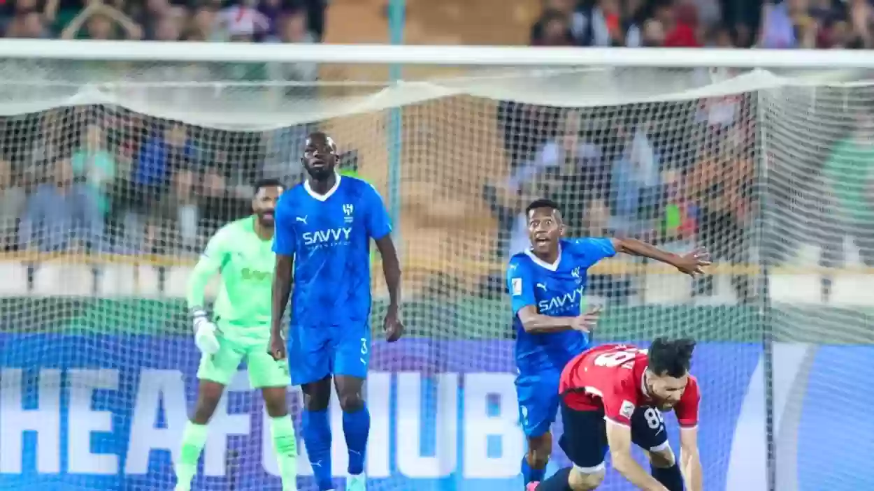 نجم الهلال في مواجهة الأخدود اليوم في دوري روشن السعودي