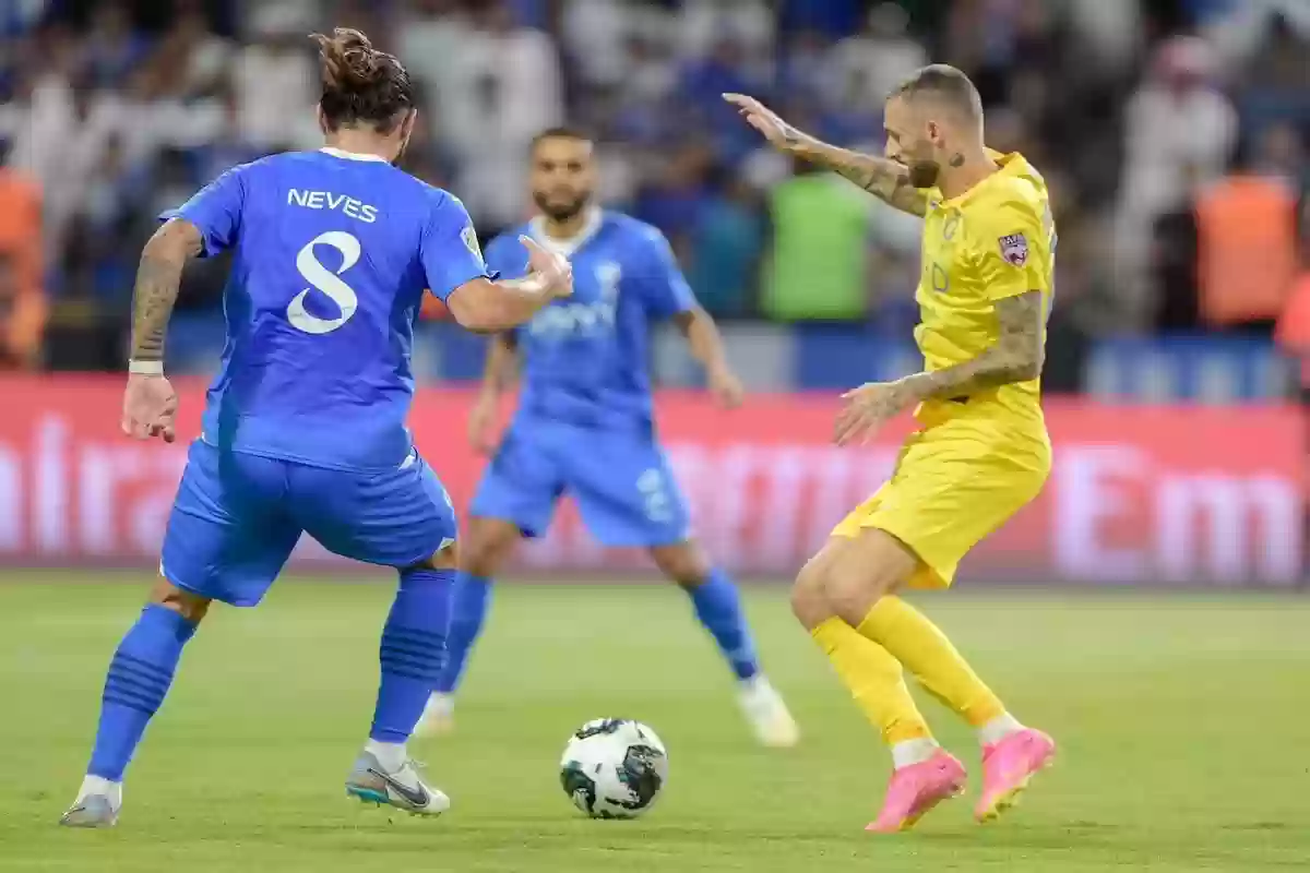 لاعب مُحترف له الفضل في النجاح ام النصر والهلال!!